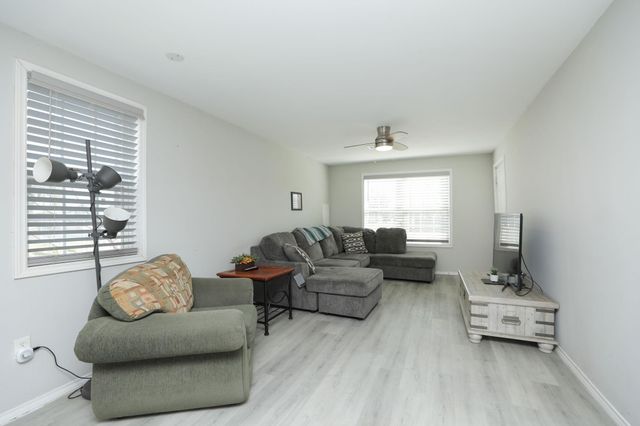 323 N Outlar Street, Wharton, TX 77488