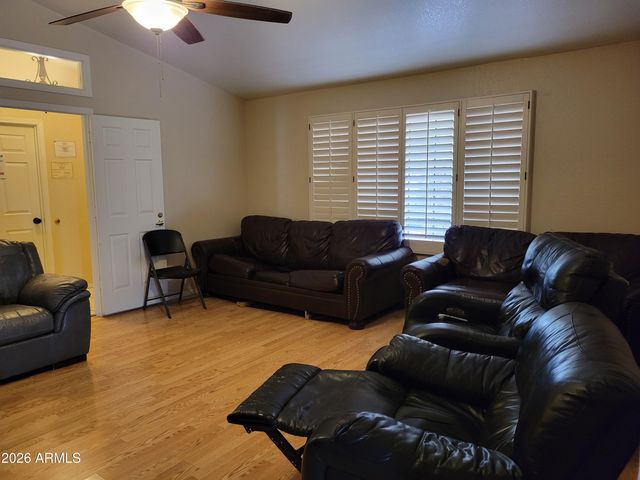 6127 W WAGONER Road, Glendale, AZ 85308