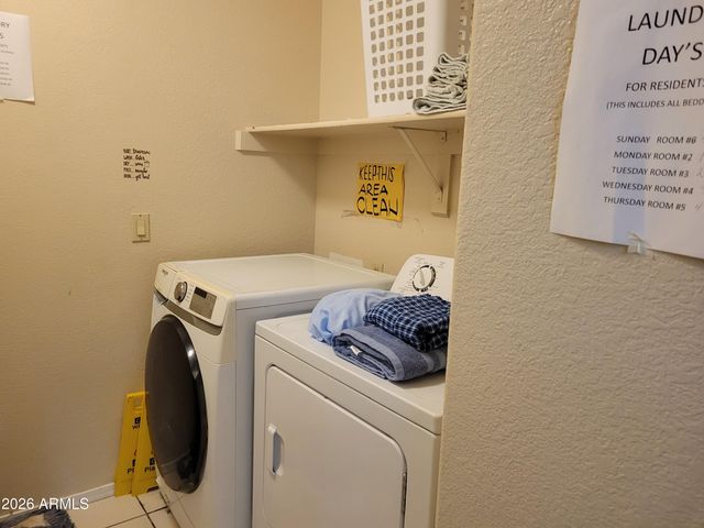 6127 W WAGONER Road, Glendale, AZ 85308