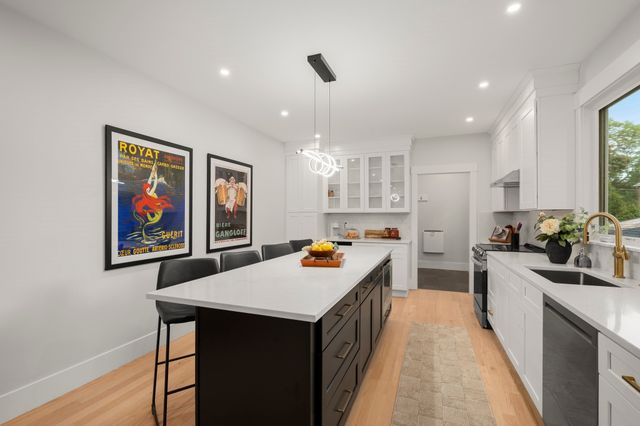 166 Church Street 166, Watertown, MA 02472