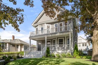166 Church Street 166, Watertown, MA 02472