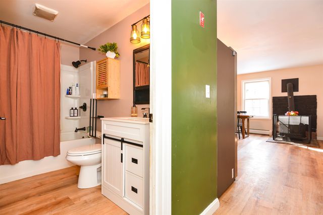 185 Berry River Road, Barrington, NH 03825