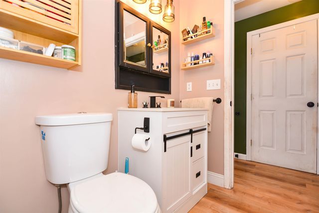 185 Berry River Road, Barrington, NH 03825