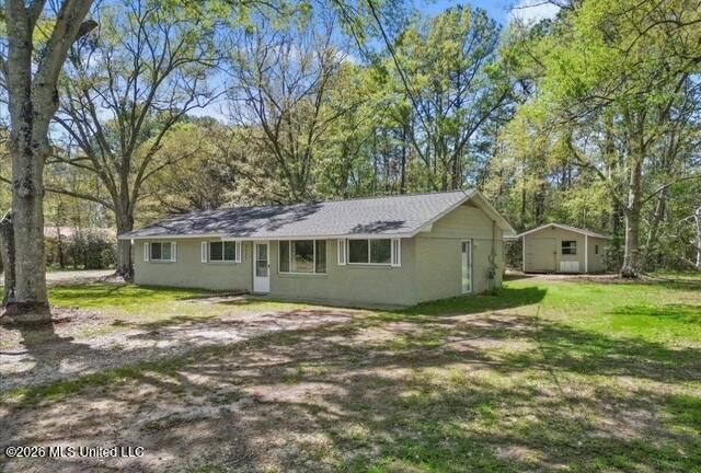 3625 Shamrock Court, Gautier, MS 39553