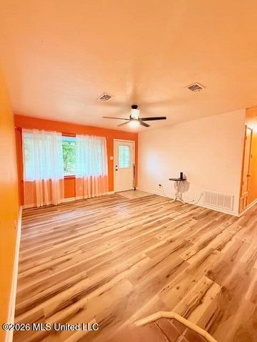 3625 Shamrock Court, Gautier, MS 39553