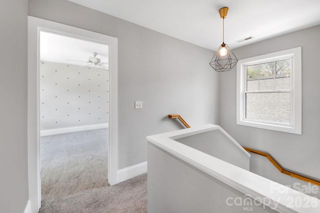 8 Lamar Avenue, Asheville, NC 28803