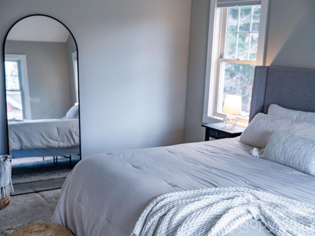 8 Lamar Avenue, Asheville, NC 28803