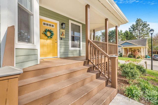 8 Lamar Avenue, Asheville, NC 28803