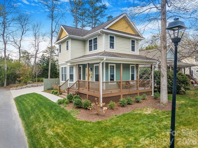 8 Lamar Avenue, Asheville, NC 28803