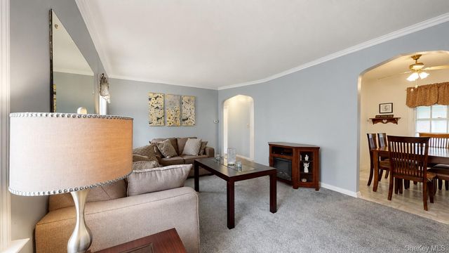 48-40 186th Street, Fresh Meadows, NY 11365