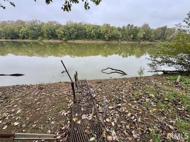 5948 N 185 W Road, Patoka, IN 47666