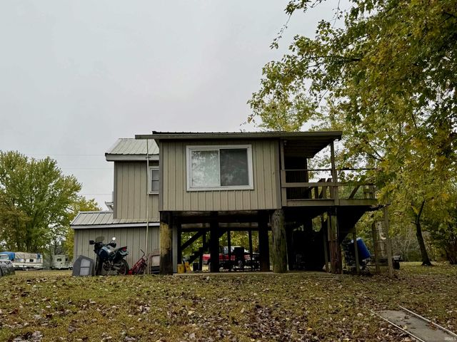 5948 N 185 W Road, Patoka, IN 47666