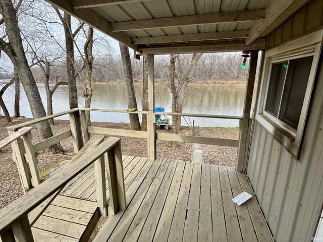 5948 N 185 W Road, Patoka, IN 47666