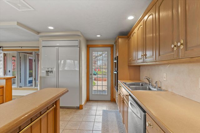 20216 Muckshaw Road, Argos, IN 46501
