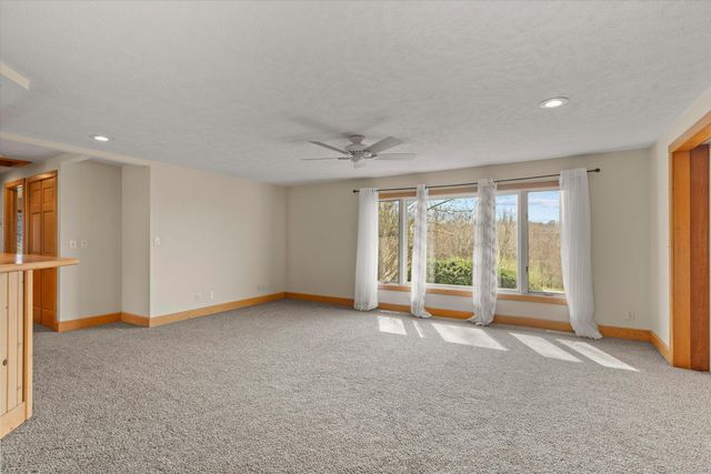 20216 Muckshaw Road, Argos, IN 46501