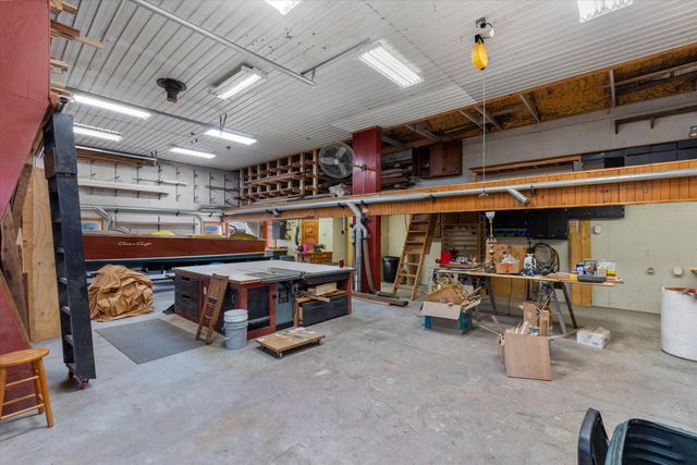 20216 Muckshaw Road, Argos, IN 46501