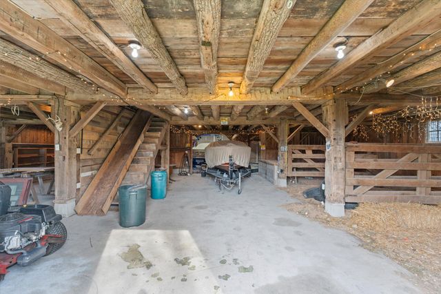 20216 Muckshaw Road, Argos, IN 46501