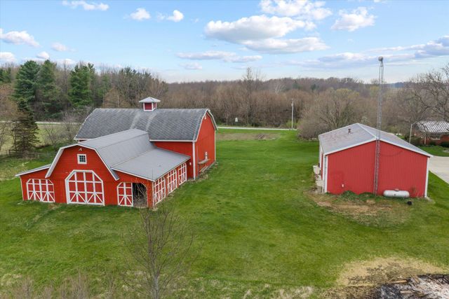 20216 Muckshaw Road, Argos, IN 46501
