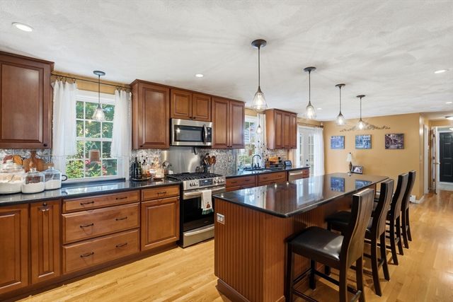 50 Trinity Cir, Attleboro, MA 02703