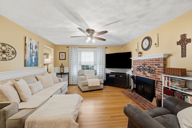 50 Trinity Cir, Attleboro, MA 02703