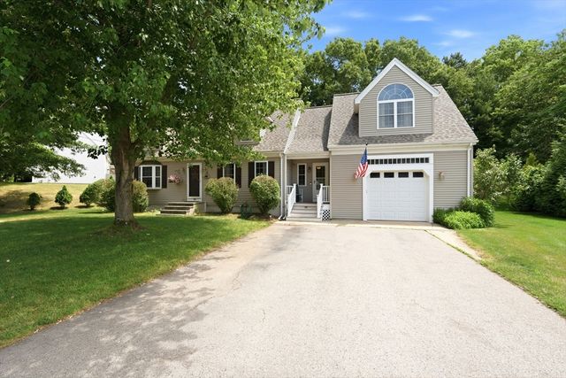 50 Trinity Cir, Attleboro, MA 02703