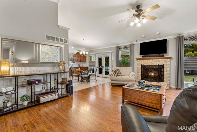 7916 Clover Lake Loop, Cedar Hill, MO 63016