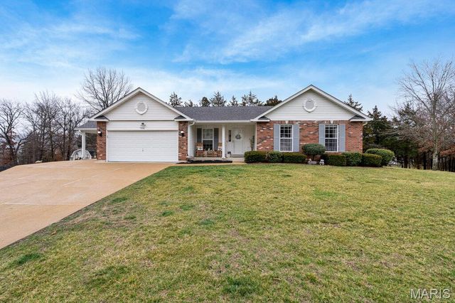 7916 Clover Lake Loop, Cedar Hill, MO 63016