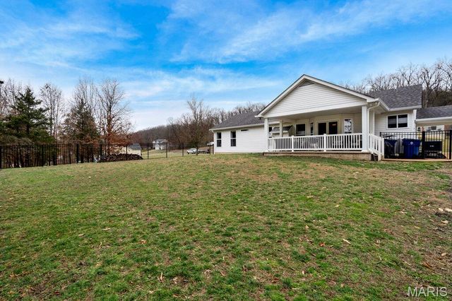 7916 Clover Lake Loop, Cedar Hill, MO 63016