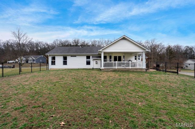 7916 Clover Lake Loop, Cedar Hill, MO 63016