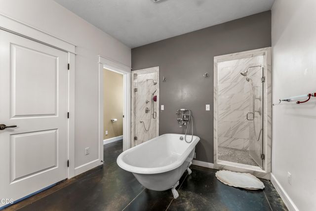 438 Murphy Creek Road, Grants Pass, OR 97527