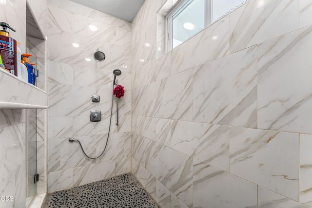 438 Murphy Creek Road, Grants Pass, OR 97527