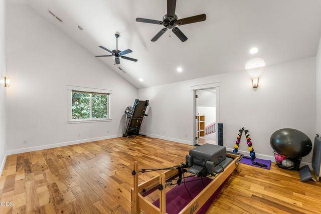 438 Murphy Creek Road, Grants Pass, OR 97527
