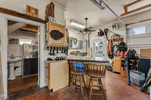 438 Murphy Creek Road, Grants Pass, OR 97527