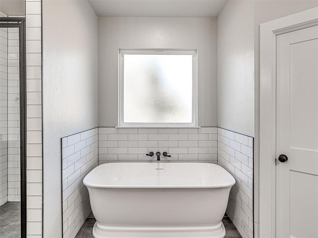 10470 Bison Way, Blanchard, OK 73010