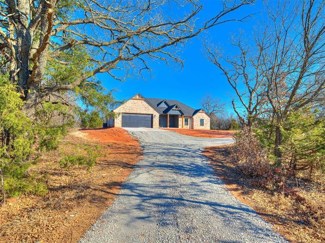 10470 Bison Way, Blanchard, OK 73010