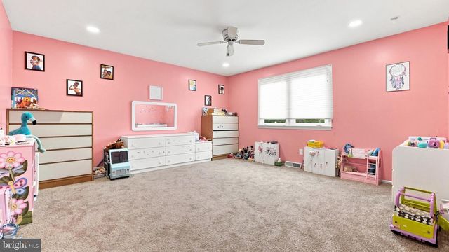 244 KIRK DR, Huntingdon Valley, PA 19006