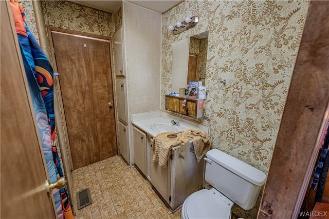 3525 E Martin Lane, Kingman, AZ 86409