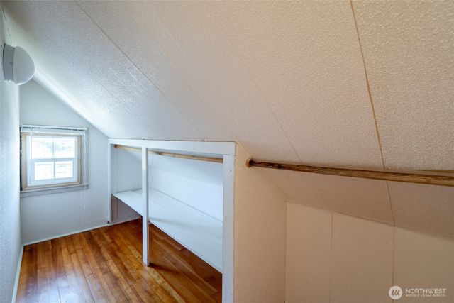 3540 S Kenyon St, Seattle, WA 98118