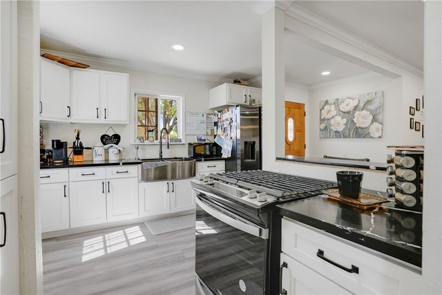 7715 Rogers Lane, San Bernardino, CA 92410