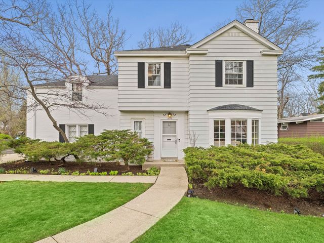 1177 Wade Street, Highland Park, IL 60035