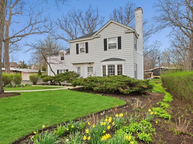 1177 Wade Street, Highland Park, IL 60035