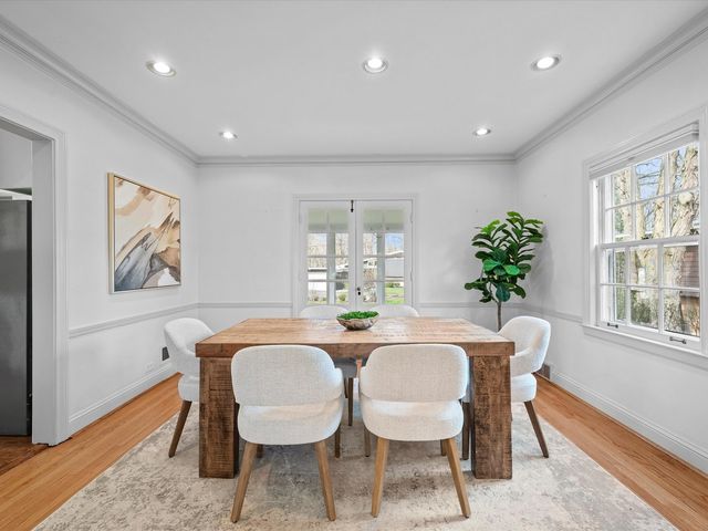 1177 Wade Street, Highland Park, IL 60035