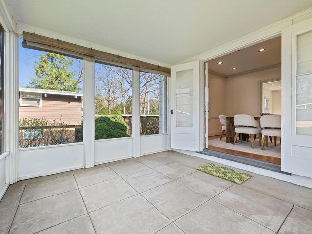 1177 Wade Street, Highland Park, IL 60035