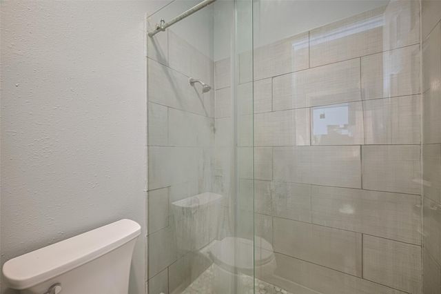 9707 Richmond Avenue 103, Houston, TX 77042