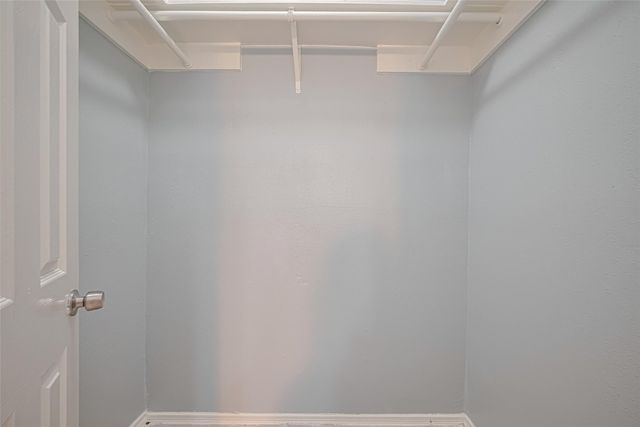 9707 Richmond Avenue 103, Houston, TX 77042