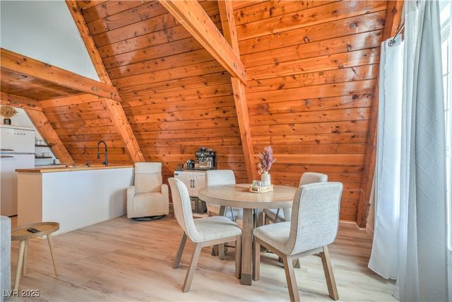 710 Cooper Street, Overton, NV 89040