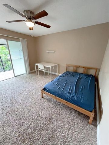14402 REUTER STRASSE CIRCLE 223, Tampa, FL 33613