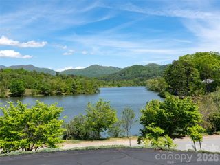 7 Glen Falls Road, Asheville, NC 28804