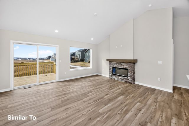 625 NW Atlas Lane, Waukee, IA 50263