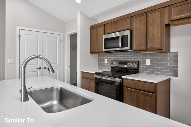 625 NW Atlas Lane, Waukee, IA 50263